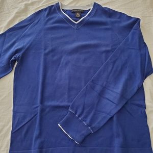 Banana Republic V-Neck Sweater Size S